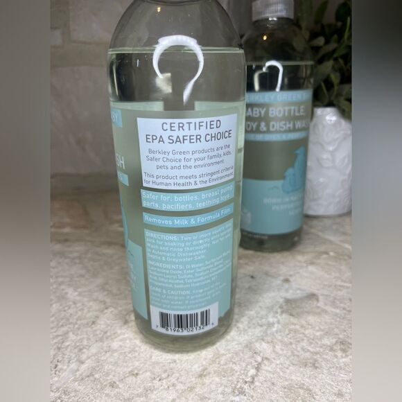 Berkley Green baby baby bottle,toy and dish wash 16.5 fl oz (2) - Picture 4 of 4